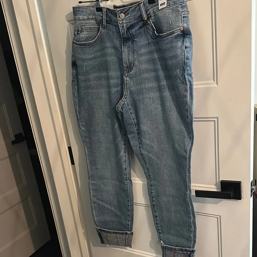 Jusy Blue Women's Jeans Southwestern Cuff - Picture 4 of 8